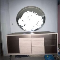 Dresser w/mirror, 2 night Stands 