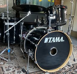 Tama Rockstar 5 piece. Read full description below.