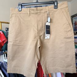 Piombo Men's Flat Front Cotton Stretch Shorts in khaki