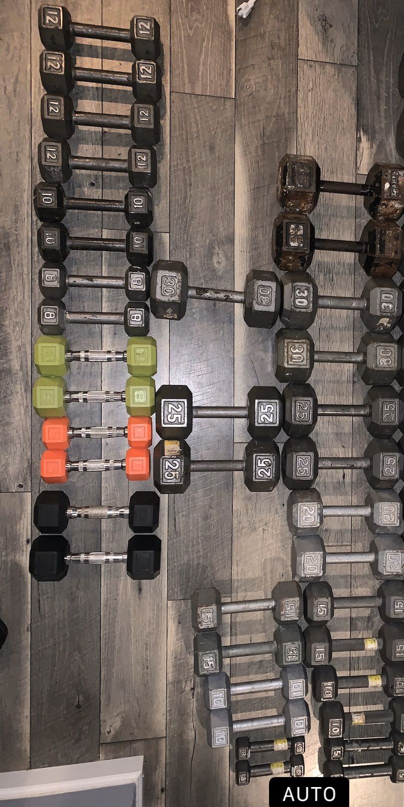 Dumbbells, pesas, weights, gym equipment