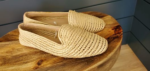 Girls Summer Shoes Size 6? 