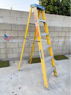 Werner 6 ft ladder 250 lb