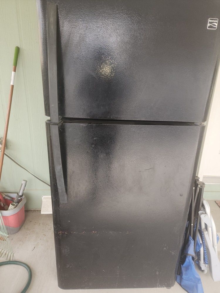 REFRIGERATOR
