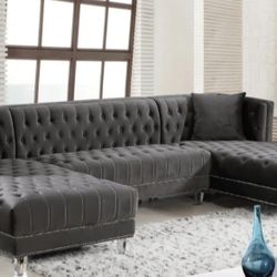 Moda Grey Velvet 3pc. Sectional

