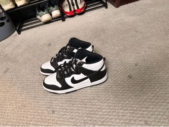 Nike Dunk High Panda