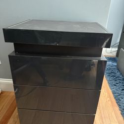 Nightstand with 3 Drawers