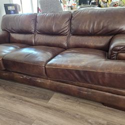 Free Couch And Love Seat