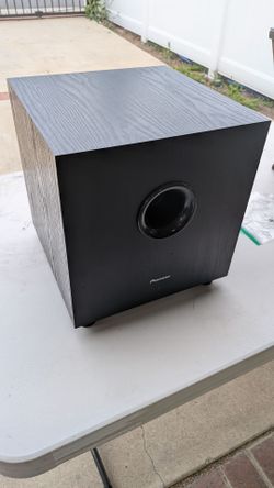 Pioneer subwoofer