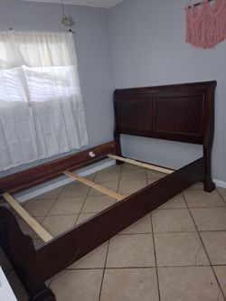 Cherrywood Sleigh bed frame