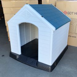 New In Box $150 Waterproof Plastic Dog House for X-Large size pet Indoor Outdoor Cage Kennel 42x42x45 inches 