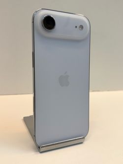 Apple iPhone 17 AIR 256gb. ( Unlocked Phone )