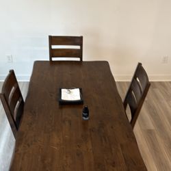 Dining Table Set