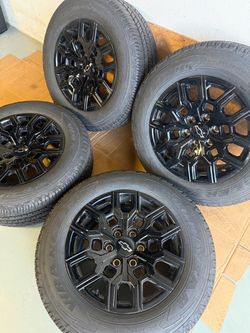 Chevy Colorado 18” wheel and tires brand new