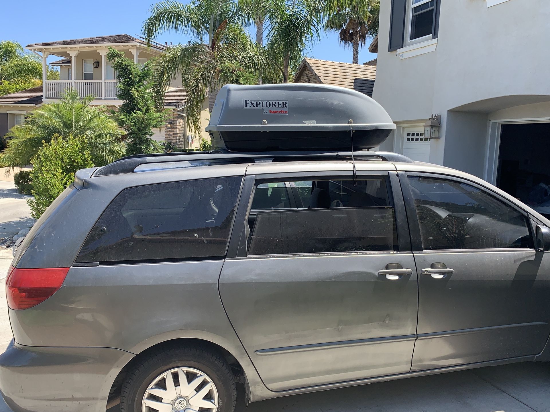 Explorer by Karrite Cargo roof box for Sale in San Diego, CA OfferUp