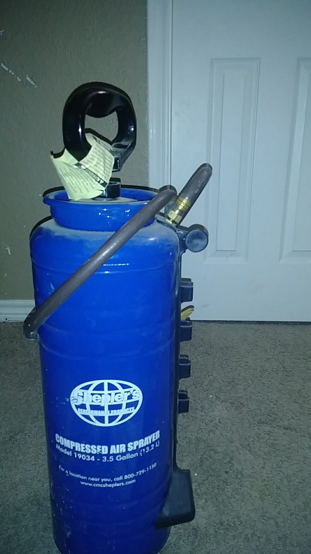 Sheplers Compressed air sprayer