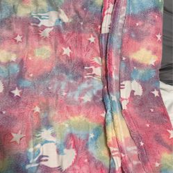Glow In Dark Soft Unicorn Blanket
