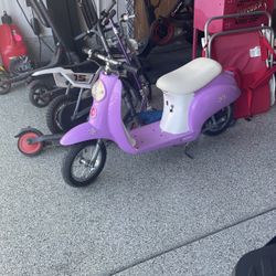 Girls Razor Moped what