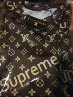 Supreme lv shirt