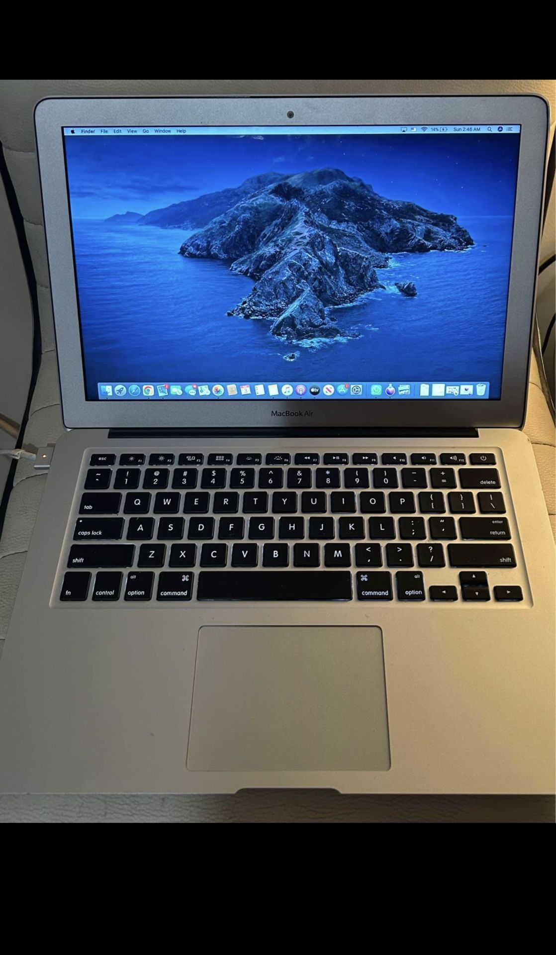 Apple Macbook