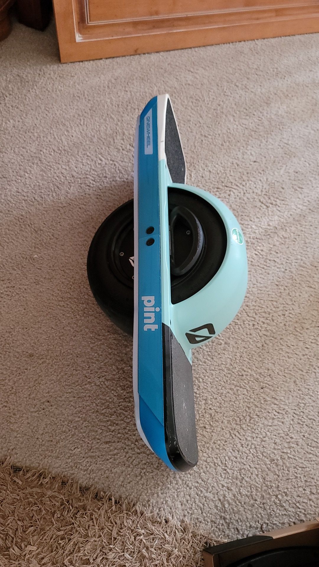 Onewheel Pint with Accessories