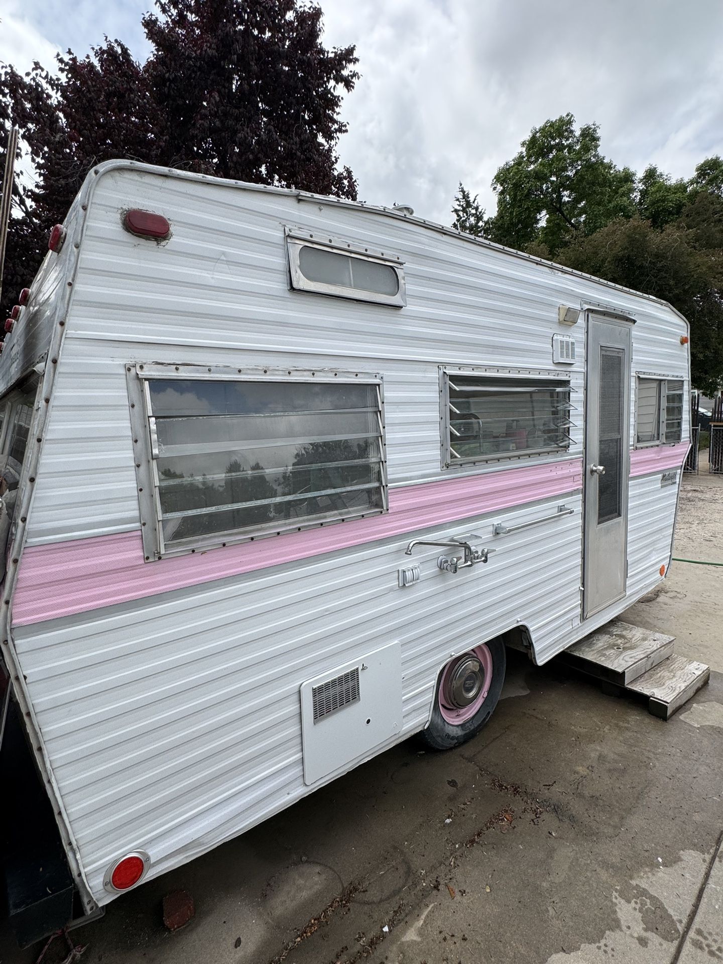 1969 Timberline Midlander Deluxe