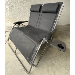 ULINE Gravity Loveseat Folding Chair 600 Lb Capacity 
