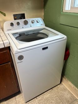 Washing Machine  Maytag