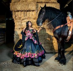 Moda 2000 Quince Dress