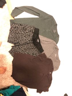 Men’s clothes size M