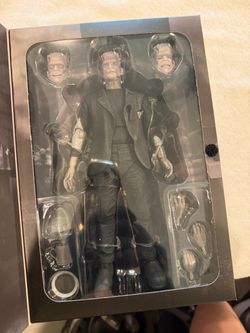 Neca The Bride of Frankenstein