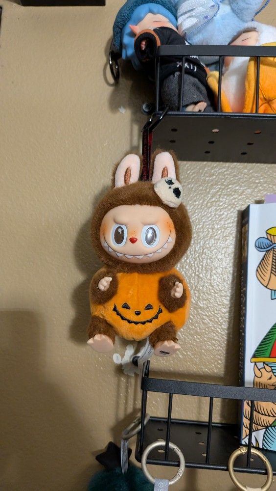 Happy Halloween Party Series-Sitting Pumpkin Labubu Vinyl Plush Pendant