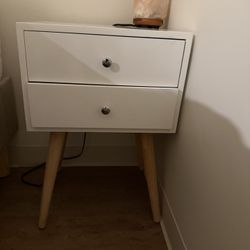 White Side Tables (2)