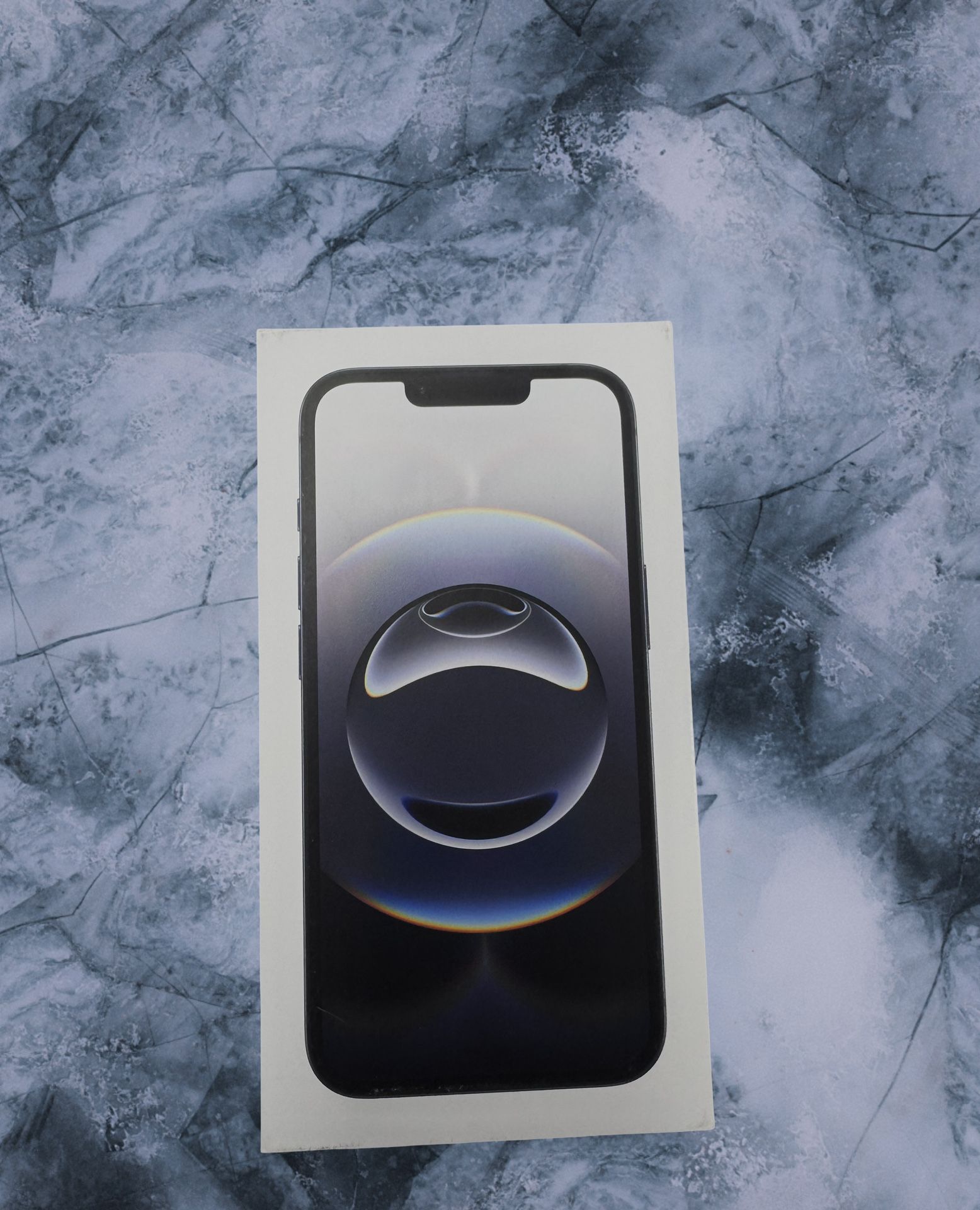 iPhone 16e