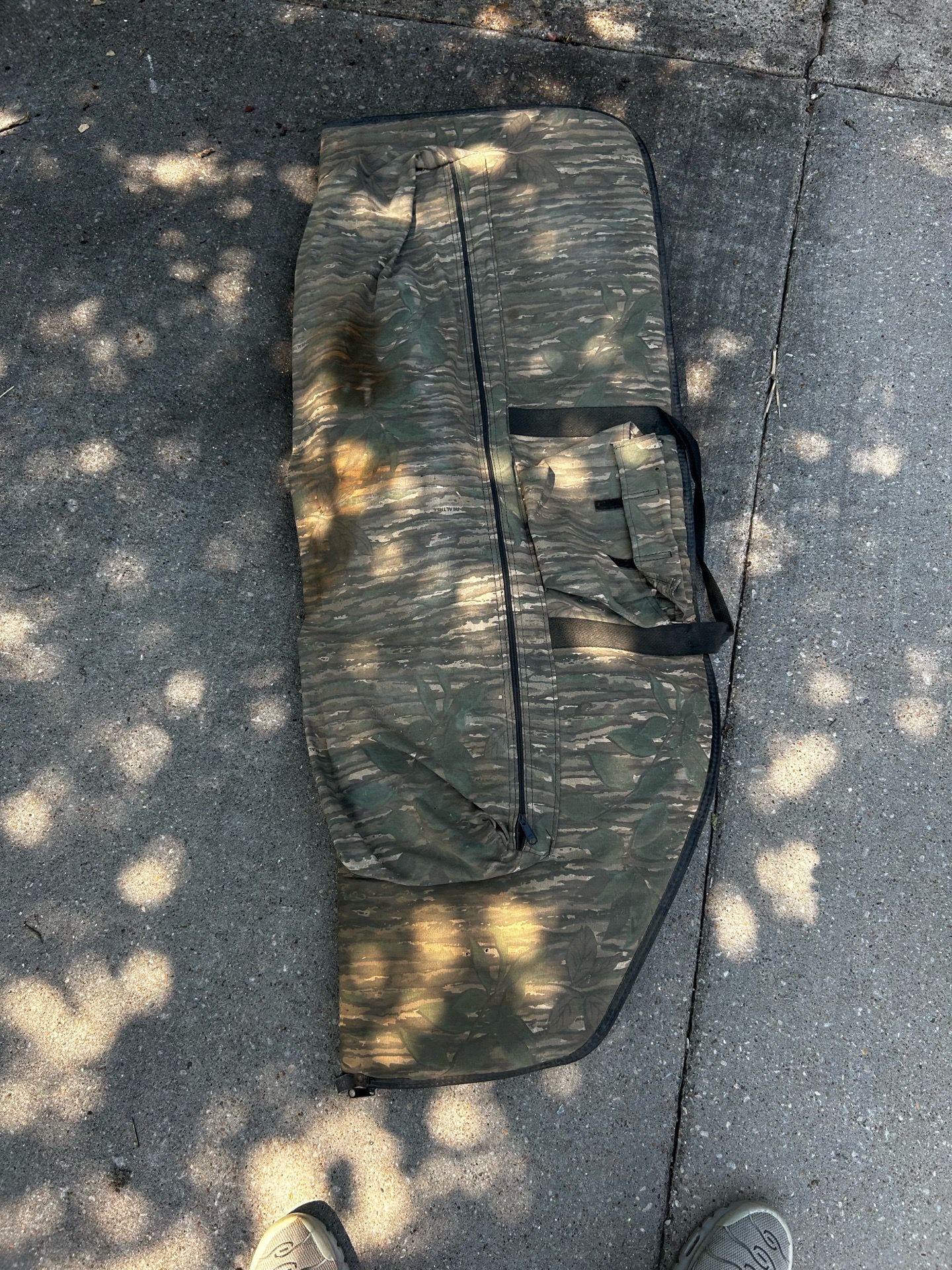 Foldable hunting case
