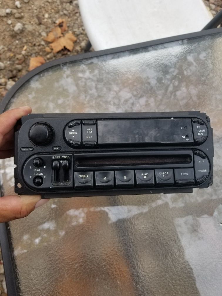 Dodge Ram stock radio