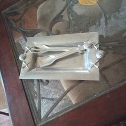 Serving Dish/Utensils 