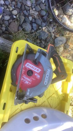 RIDGID Gen 5 X skil saw