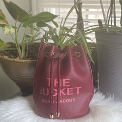 Bucket Bag 