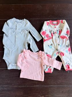 Baby Gap and Carter's Baby Clothes Bundle Lot NB