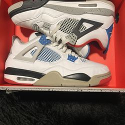Jordan 4s