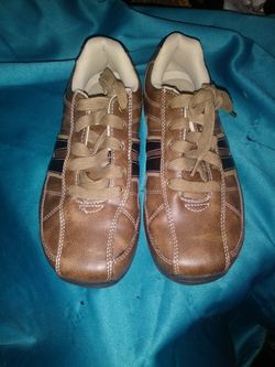 Skechers Relaxed fit Memory Foam