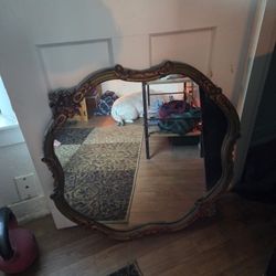 Mirror, Antique Style 