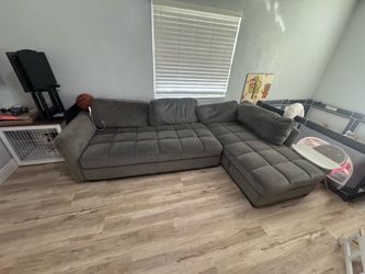 SECTIONAL W/ OTTOMAN
