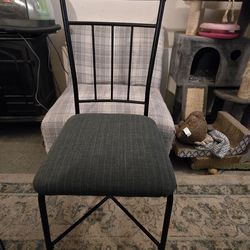 4 dining room chairs