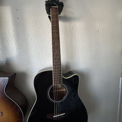 Yamaha Guitar