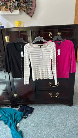 WHBM Sweaters Women’s NEW