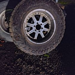 Moto Metal 20x10 Wheels 6 Lugs ONLY HAVE 3