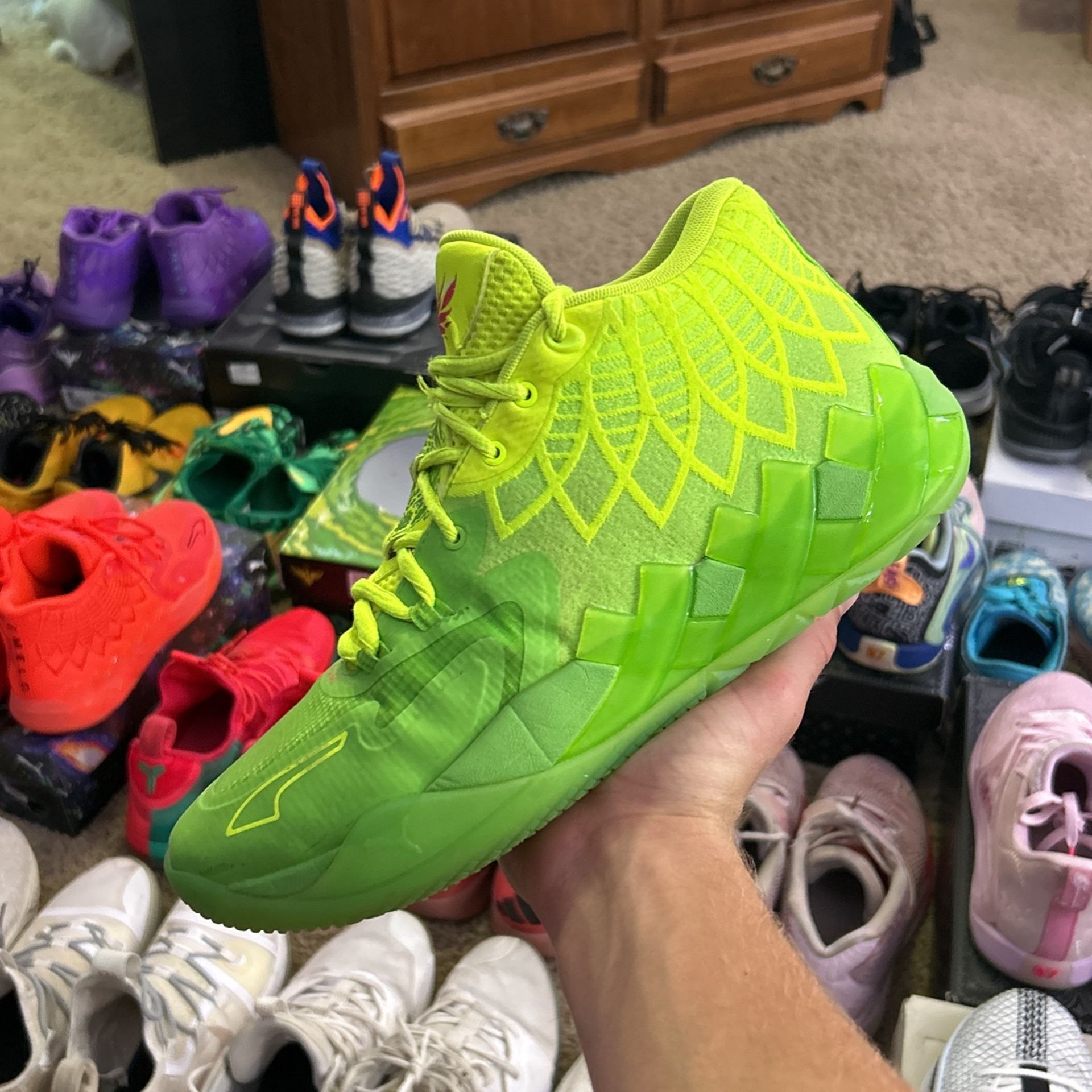 Mb.01 “Rick and Morty” Size 11.5