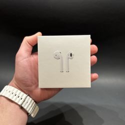 Apple AirPods 2nd Generation - 100% Genuine / Brand New / Factory Sealed