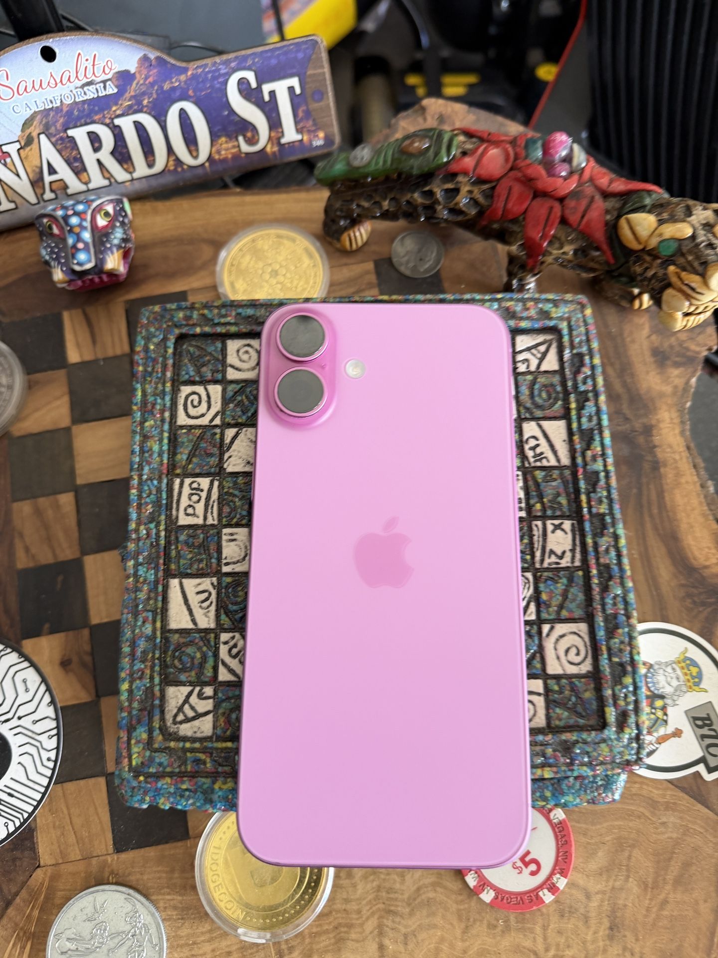 IPhone 16 256GB Rose unlocked Any Sim